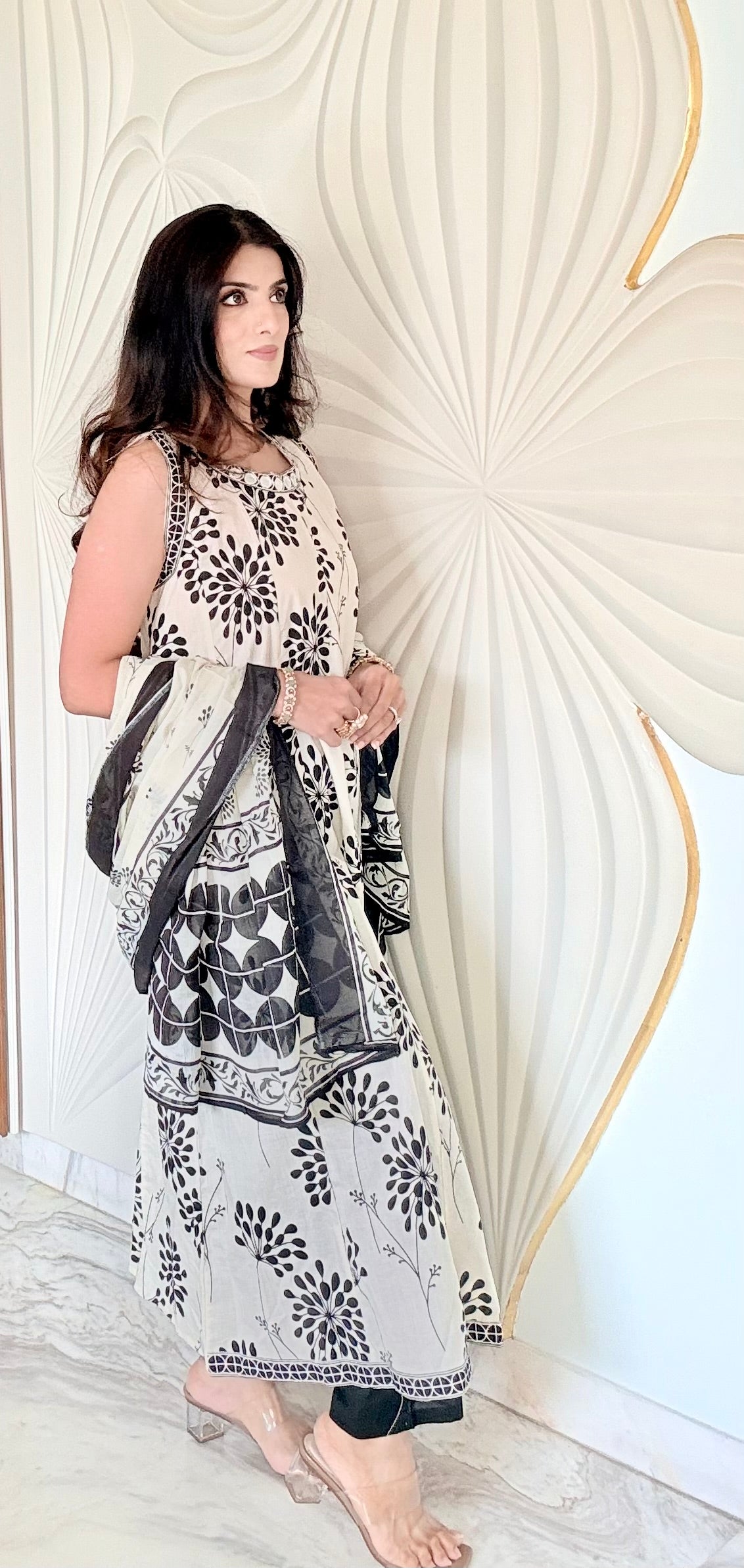 Kaash – Ivory & Black voile Cotton Suit