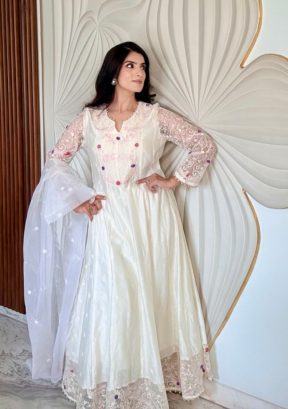 Gulrangi – Ivory Chanderi Anarkali Suit