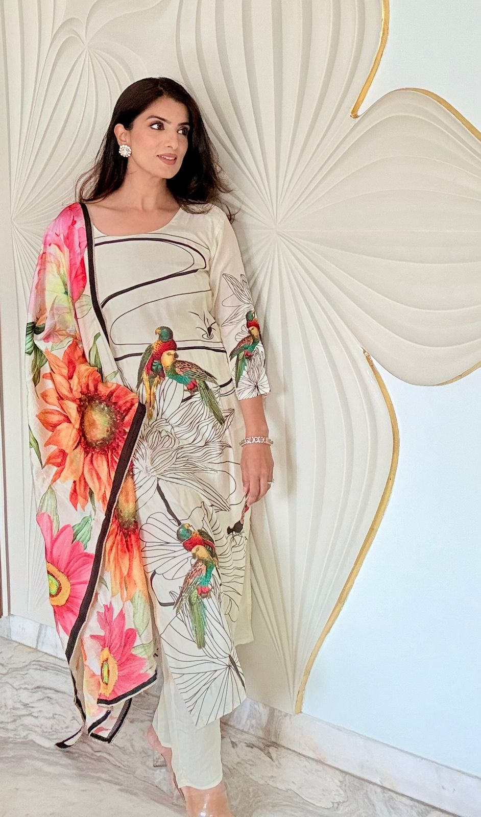 Parrot Print Crepe Suit Set
