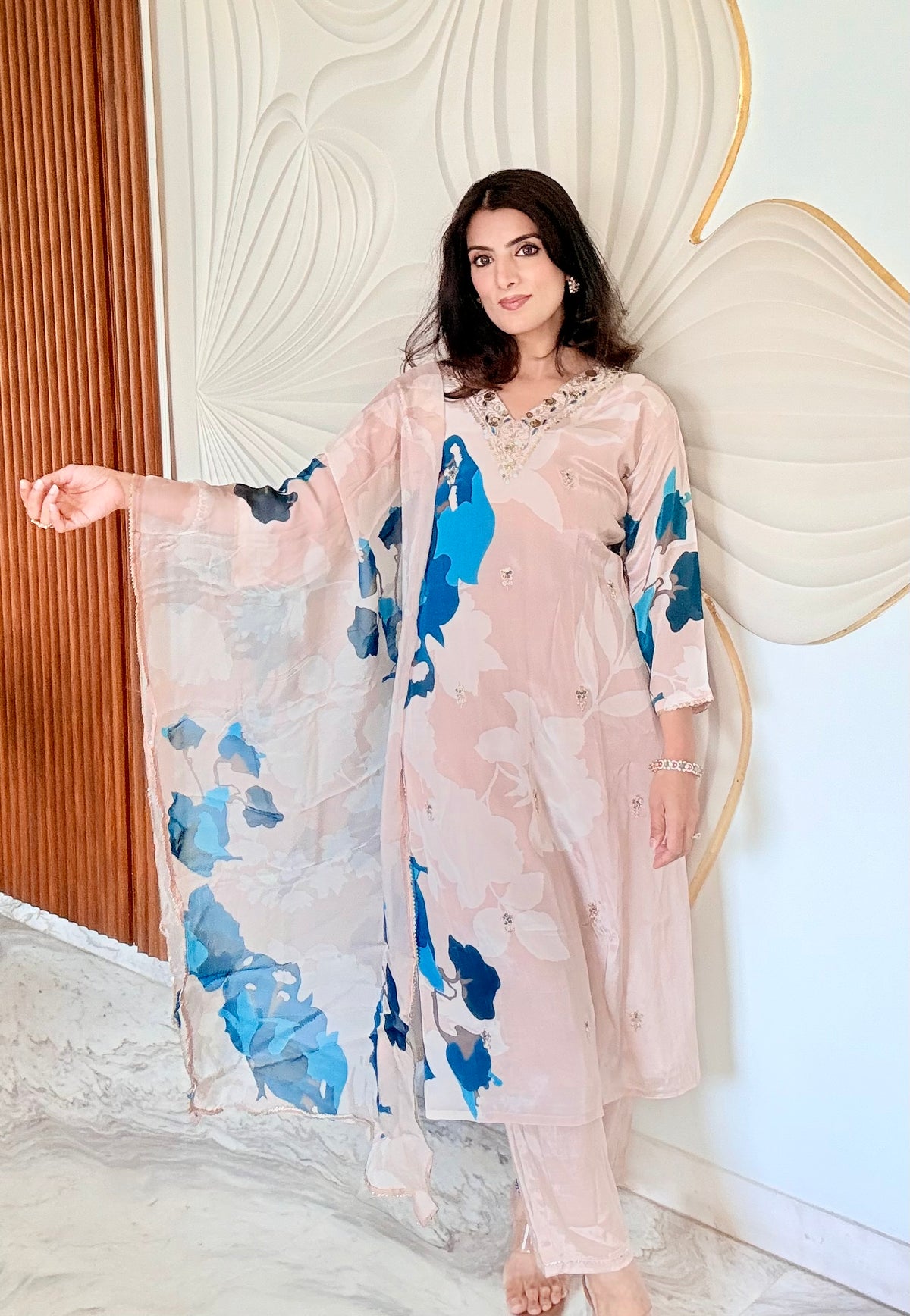 Fluid Print Crepe Suit