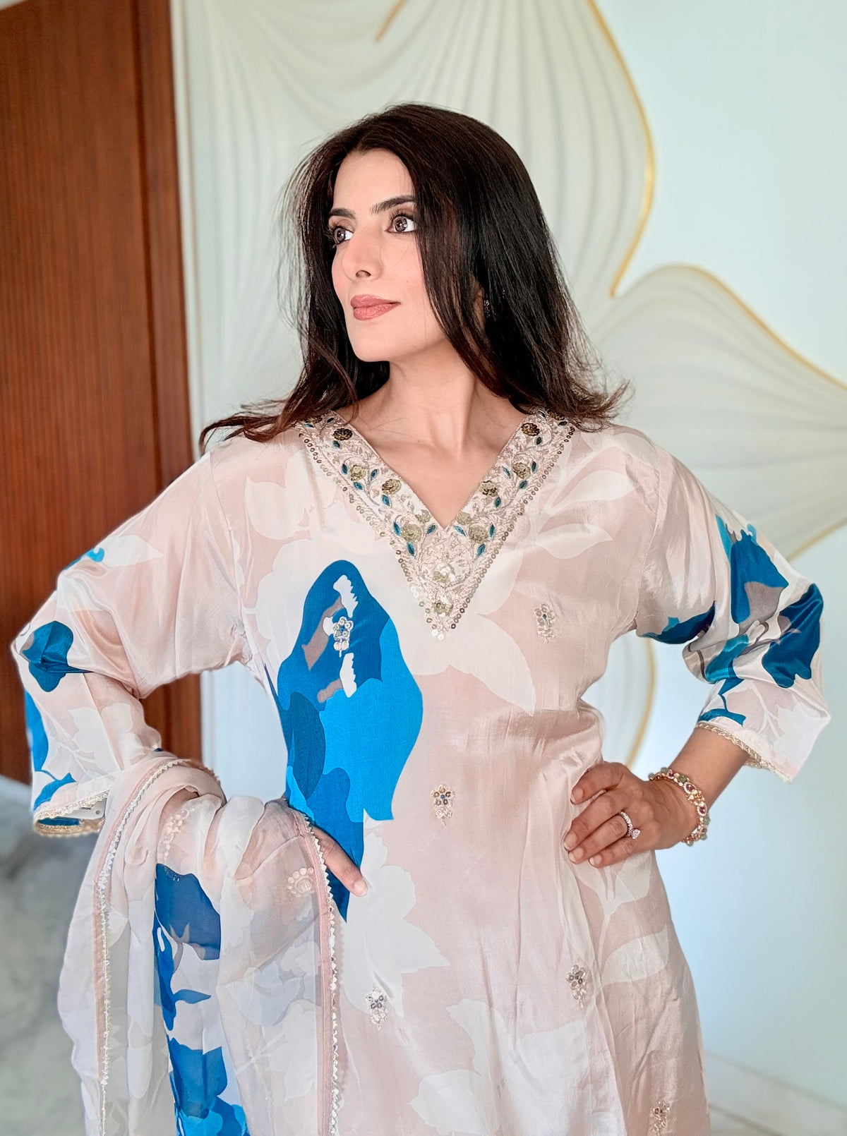 Fluid Print Crepe Suit