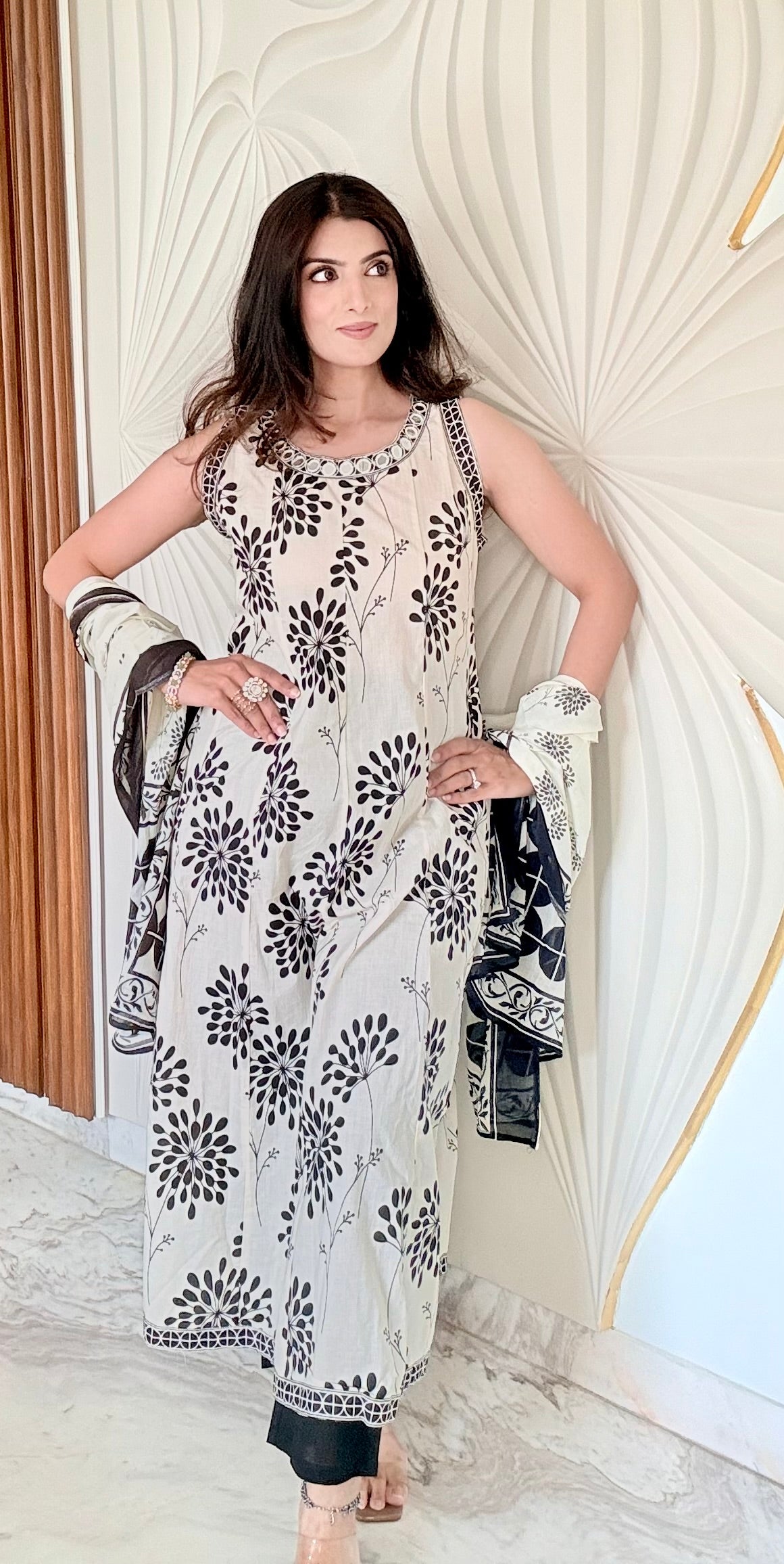Kaash – Ivory & Black voile Cotton Suit