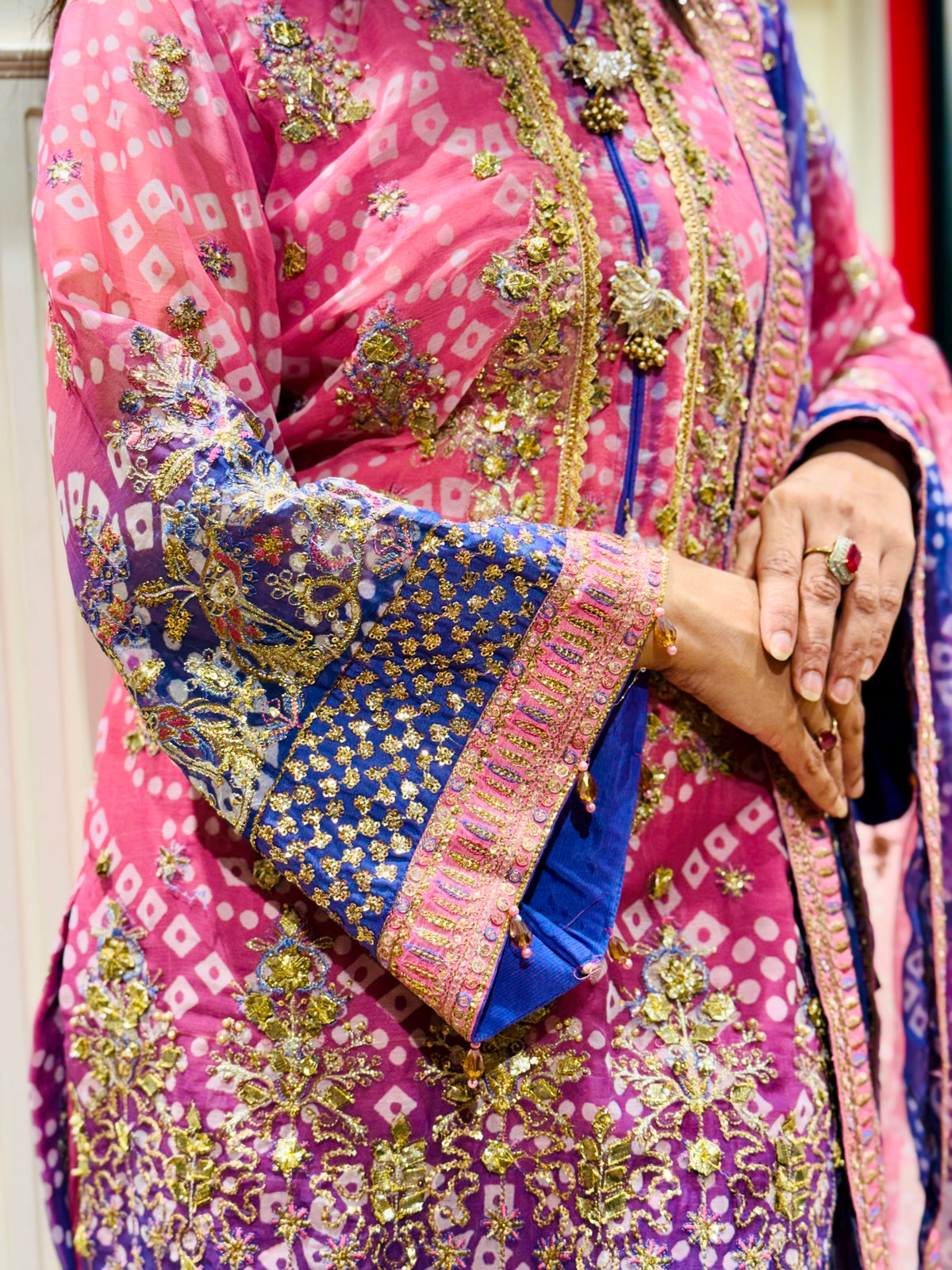 Gul-e-Rang Pakistani Suit